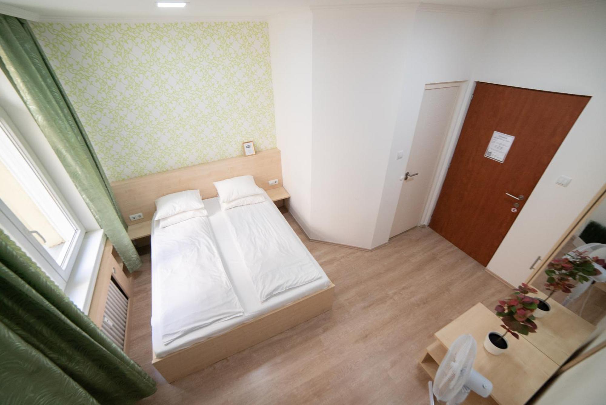Seasons Design Rooms Boedapest Buitenkant foto